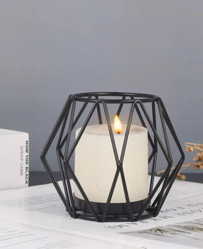 1pc Creative Nordic Iron Art Geometric Candlestick Indoor Decoration Aromatherapy Candle Holder Romantic Table Decoration